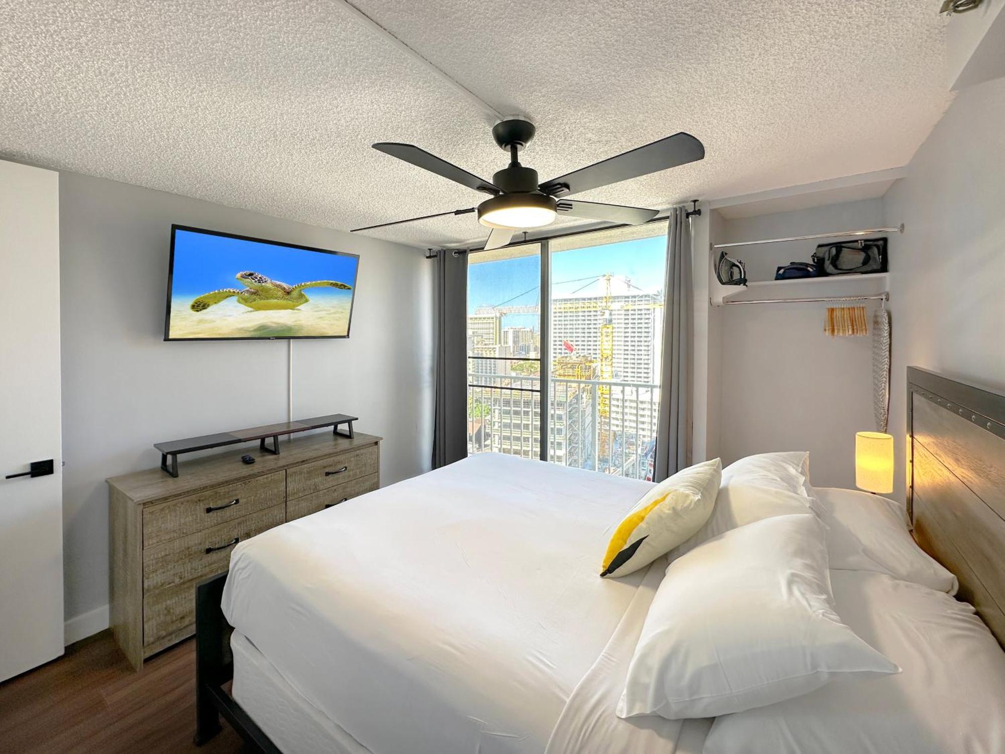 Pacific Monarch 1br With Great Ocean Views And Rooftop Pool! Apartment