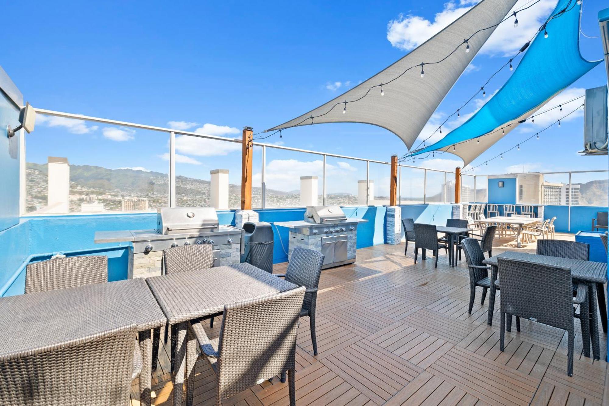 Apartment Pacific Monarch 1br With Great Ocean Views And Rooftop Pool! *